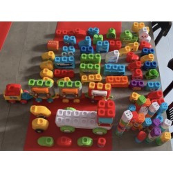 Jeu de construction Vtech Bla Blaplus de 100 pièces Blocks Mon P'Tit Train Interactif